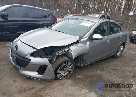 2013 Mazda Mazda3 I Sv z USA, uszkodzony, nr VIN JM1BL1TG9D1843810